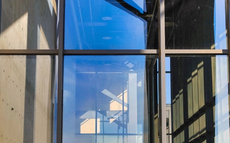 Processus remplacement vitre propre et sécurisé